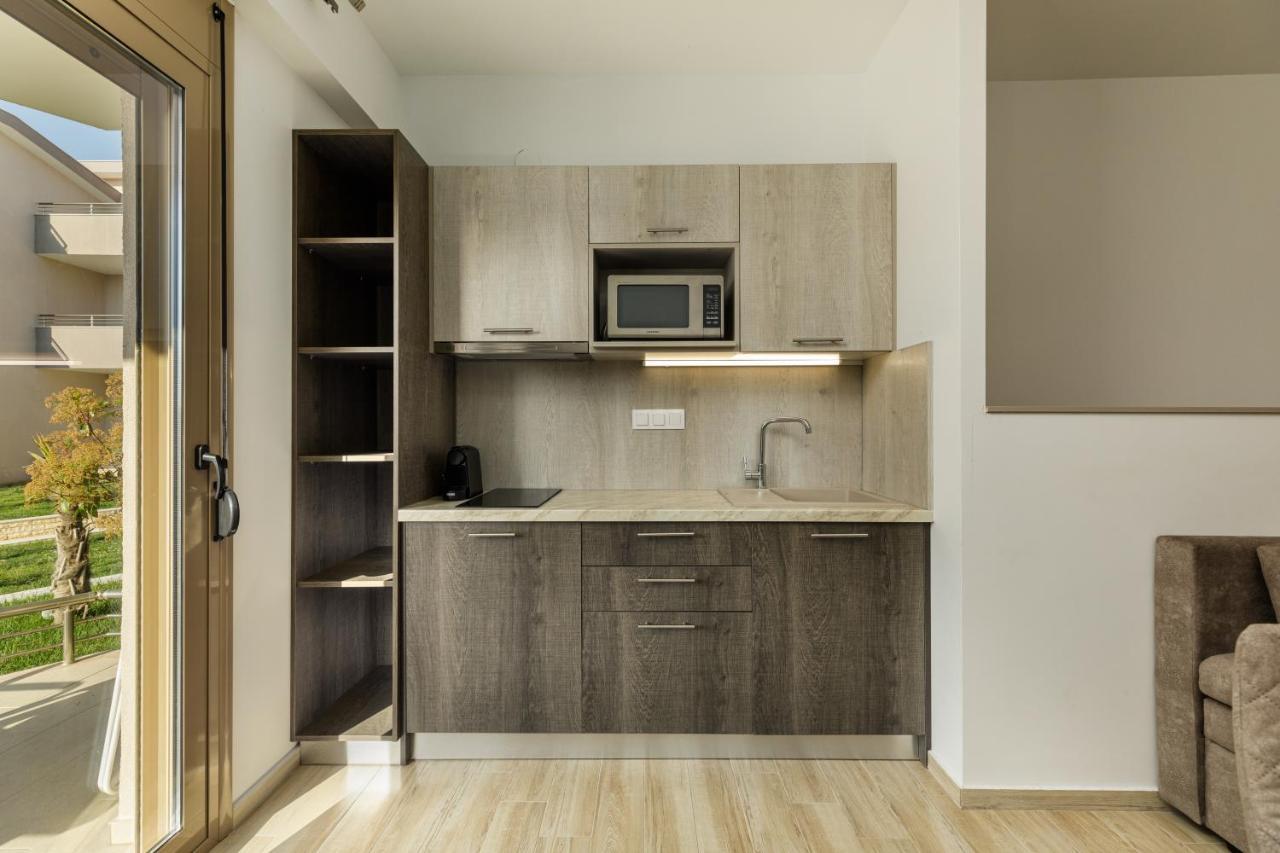 Aria Garden Suites Nikiti  Ngoại thất bức ảnh