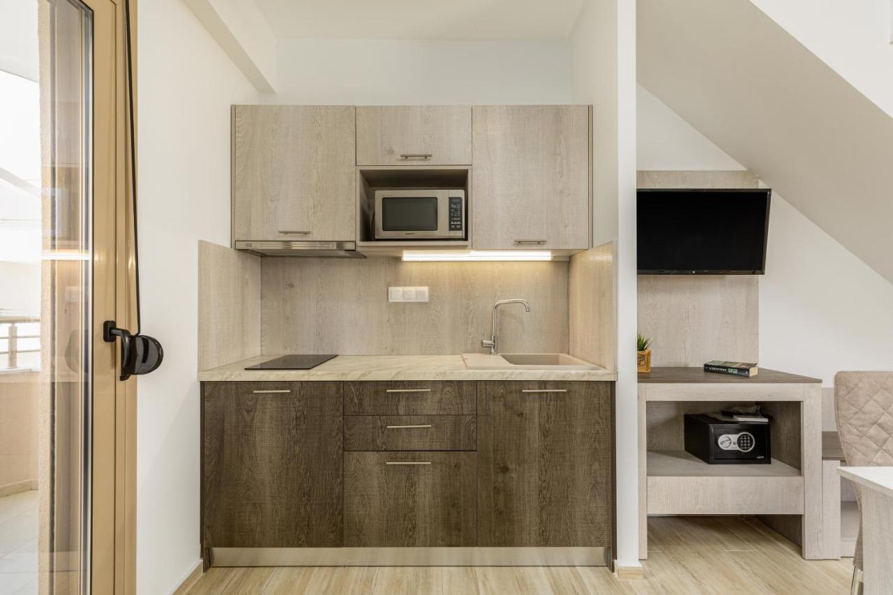 Aria Garden Suites Nikiti  Ngoại thất bức ảnh